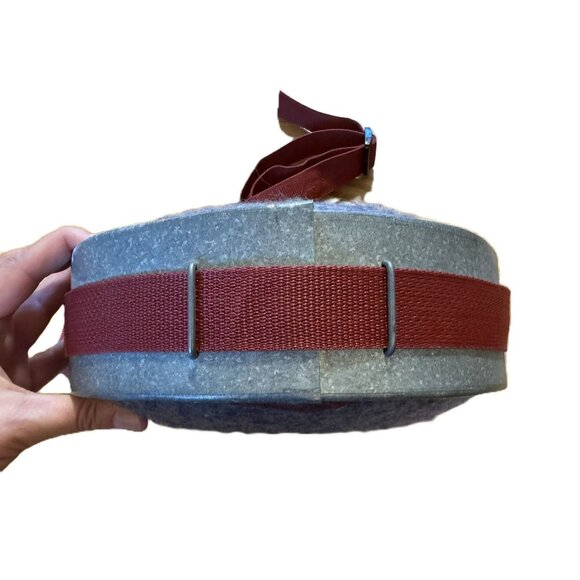 Vintage Round Striped Fleece Metal & Plastic Canteen, Long Strap, Retro Gear - Picture 3 of 10